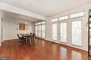7489 Carriage Hills Dr, McLean, VA 22102 - Photo 5