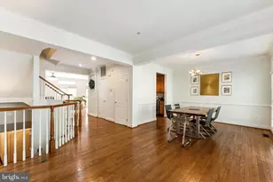 7489 Carriage Hills Dr, McLean, VA 22102 - Photo 7