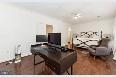 7489 Carriage Hills Drive, McLean, VA 22102 - Photo 25