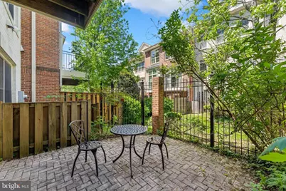 7489 Carriage Hills Drive, McLean, VA 22102 - Photo 37