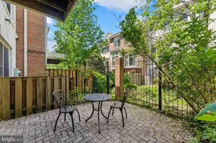 7489 Carriage Hills Dr, McLean, VA 22102 - Photo 37