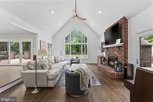 8015 Eddy Bend Trail, Fairfax Station, VA 22039 - Photo 19