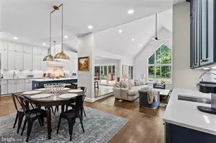 8015 Eddy Bend Trail, Fairfax Station, VA 22039 - Photo 21