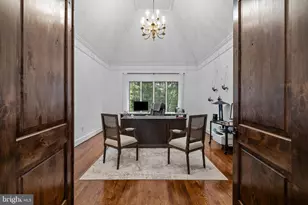 8015 Eddy Bend Trail, Fairfax Station, VA 22039 - Photo 11