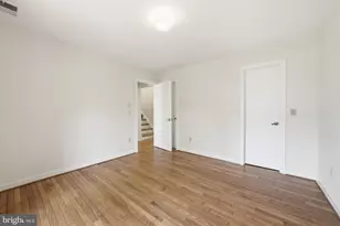 11124 Glade Dr, Reston, VA 20191 - Photo 29