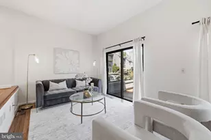 11124 Glade Dr, Reston, VA 20191 - Photo 15