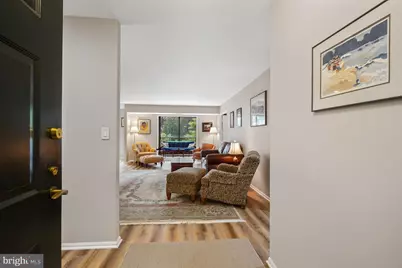 5902 Mount Eagle Drive #316, Alexandria, VA 22303 - Photo 3
