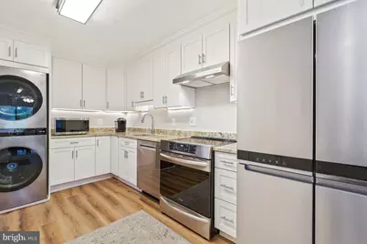 5902 Mount Eagle Drive #316, Alexandria, VA 22303 - Photo 25