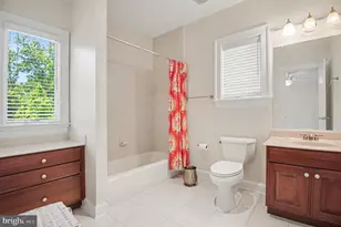 5985 St Catherines Ln, Lorton, VA 22079 - Photo 31