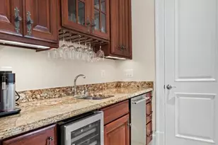 5985 St Catherines Ln, Lorton, VA 22079 - Photo 13