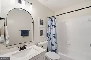 9235 Northedge Dr, Springfield, VA 22153 - Photo 13
