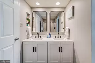13930 S Springs Dr, Clifton, VA 20124 - Photo 31