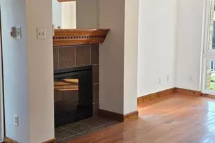 6022 Forrest Hollow Ln, Springfield, VA 22152 - Photo 7
