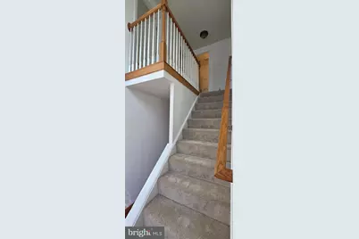 6022 Forrest Hollow Lane, Springfield, VA 22152 - Photo 9