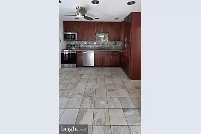 6022 Forrest Hollow Lane, Springfield, VA 22152 - Photo 13