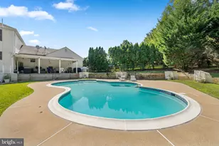 1416 Rosewood Hill Dr, Vienna, VA 22182 - Photo 9