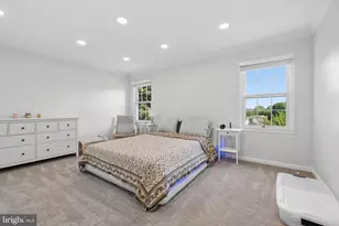 1416 Rosewood Hill Dr, Vienna, VA 22182 - Photo 25