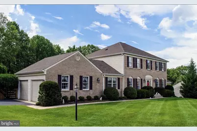 1416 Rosewood Hill Drive, Vienna, VA 22182 - Photo 3