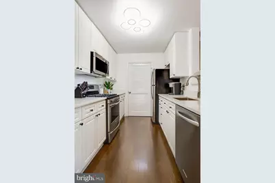 5563 Seminary Road #406, Falls Church, VA 22041 - Photo 7