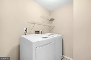 2105 S Bay Ln, Reston, VA 20191 - Photo 45