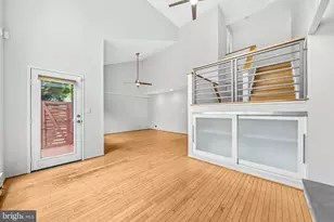 2105 S Bay Ln, Reston, VA 20191 - Photo 29