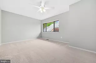 2105 S Bay Ln, Reston, VA 20191 - Photo 39