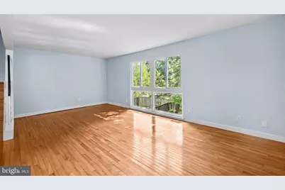 6018 Timber Hollow Lane, Springfield, VA 22152 - Photo 5