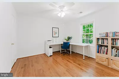9203 Byron Terrace, Burke, VA 22015 - Photo 17