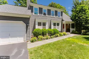 9203 Byron Terrace, Burke, VA 22015 - Photo 39