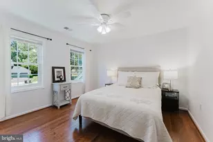 9203 Byron Terrace, Burke, VA 22015 - Photo 15