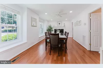 9203 Byron Terrace, Burke, VA 22015 - Photo 31