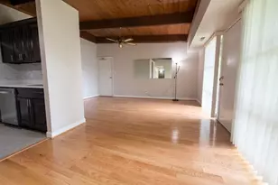 4933 Americana Dr, Annandale, VA 22003 - Photo 5