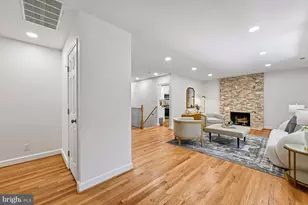 3214 Chichester Ln, Fairfax, VA 22031 - Photo 9