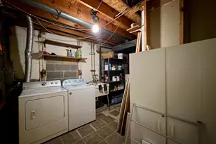 8112 Parkdale Ct, Springfield, VA 22153 - Photo 31