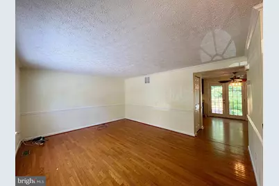 8112 Parkdale Court, Springfield, VA 22153 - Photo 5