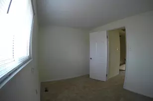 8112 Parkdale Ct, Springfield, VA 22153 - Photo 11