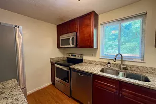 8112 Parkdale Ct, Springfield, VA 22153 - Photo 13
