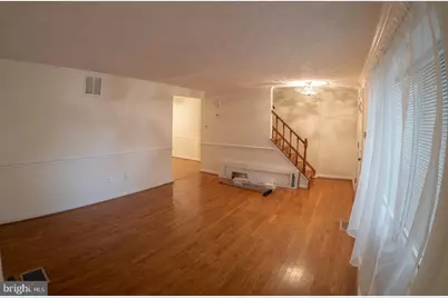 8112 Parkdale Court, Springfield, VA 22153 - Photo 3