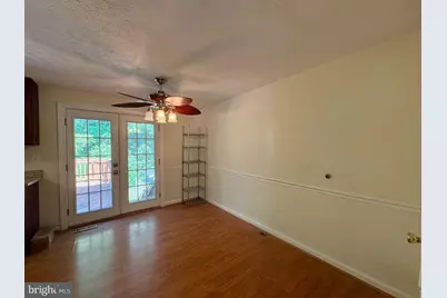 8112 Parkdale Court, Springfield, VA 22153 - Photo 7