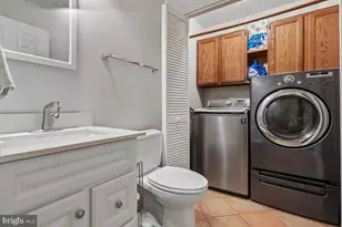 900 Barker Hill Rd, Herndon, VA 20170 - Photo 9
