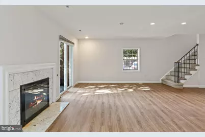1454 McLean Mews Court, McLean, VA 22101 - Photo 25