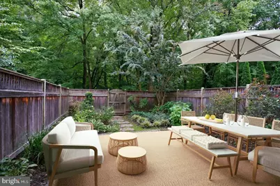 7041 Alicent Place, McLean, VA 22101 - Photo 17