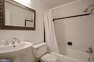 7041 Alicent Pl, McLean, VA 22101 - Photo 13