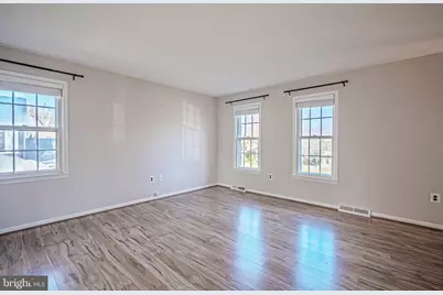 5539 Shooters Hill Lane, Fairfax, VA 22032 - Photo 3