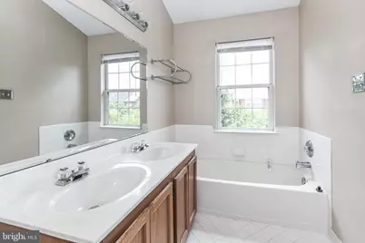 13100 Watchwood Lane, Fairfax, VA 22033 - Photo 21