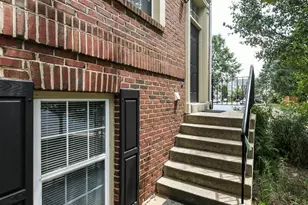 13100 Watchwood Ln, Fairfax, VA 22033 - Photo 33