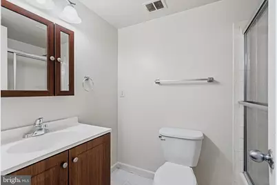 8604 Village Way #04/8604F, Alexandria, VA 22309 - Photo 9