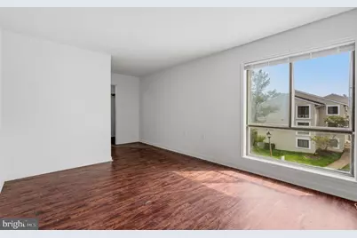 8604 Village Way #04/8604F, Alexandria, VA 22309 - Photo 5