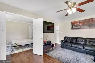 4943 Americana Dr, Annandale, VA 22003 - Photo 11