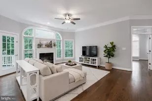 6039 Deer Ridge Trail, Springfield, VA 22150 - Photo 15